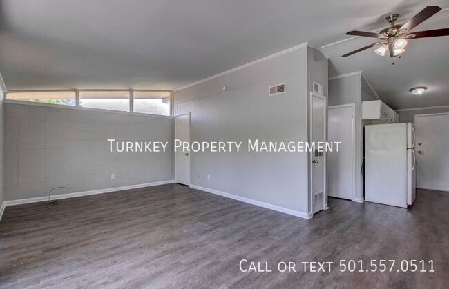 Photo - 4700 Lynn Ln Unit D