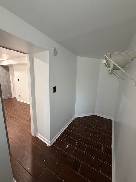6125 S Champlain Ave Unit G