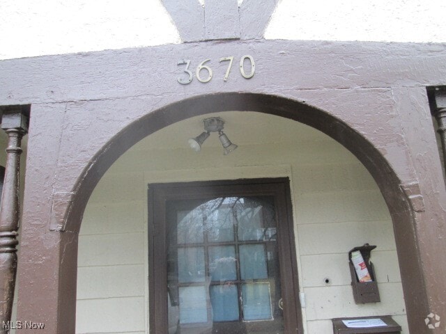 Building Photo - 3670 Avalon Rd Unit 1 Rental