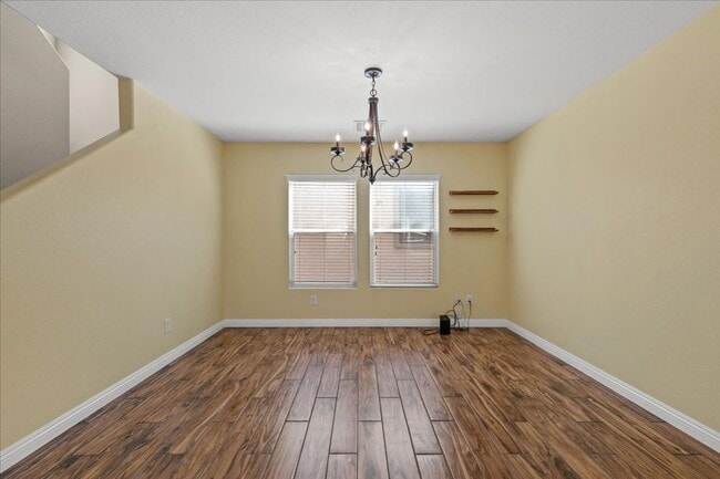 Photo - 11617 Royal Derwent Dr