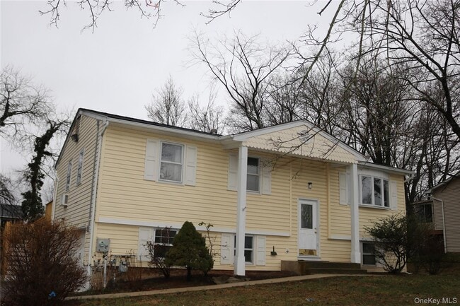 Building Photo - 7 Southpark Dr