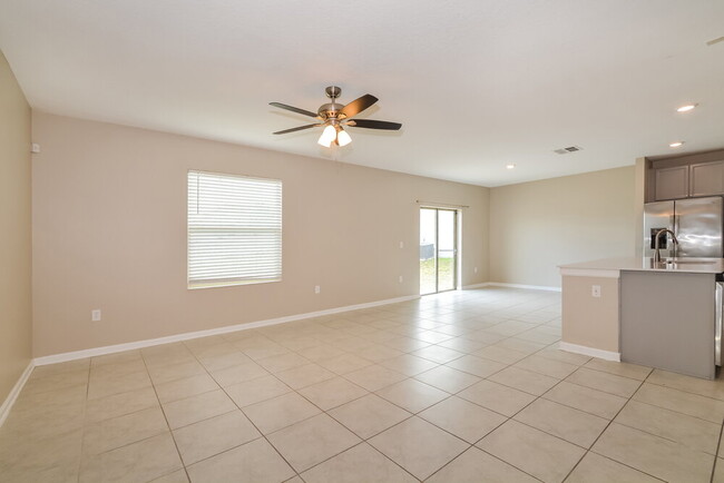 Photo - 353 Citrus Pointe Dr