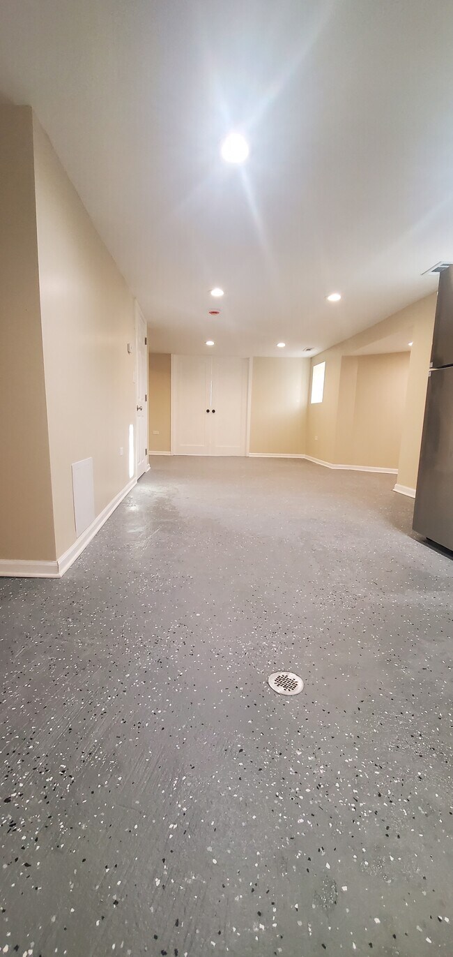 Photo - 3658 W Cortland St Unit Gdn