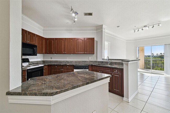 Photo - 4302 Bayside Village Dr Unit 204