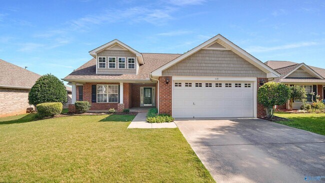 Building Photo - 113 NW Imogene Way