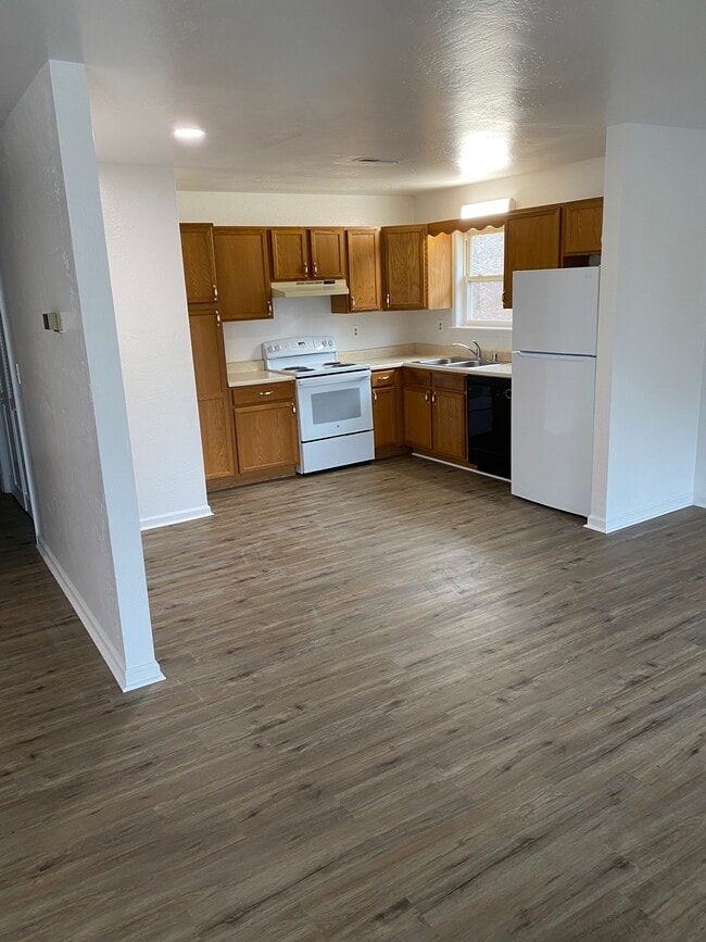 209 Pebble Creek Dr Unit D