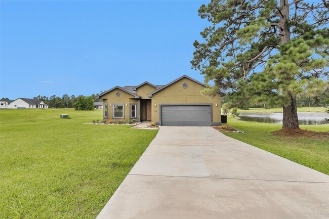 Building Photo - 145 Meadowview Dr