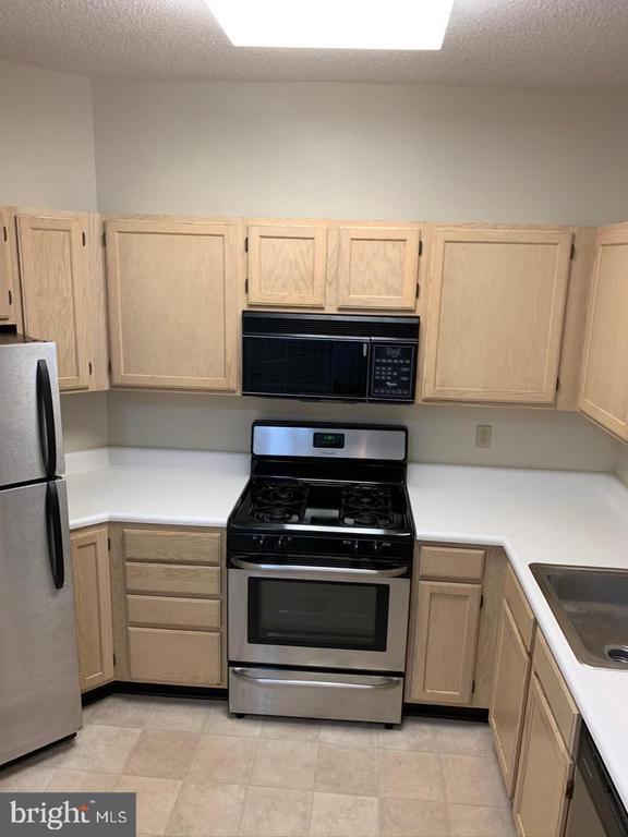 Photo - 14322 Climbing Rose Way Unit 204