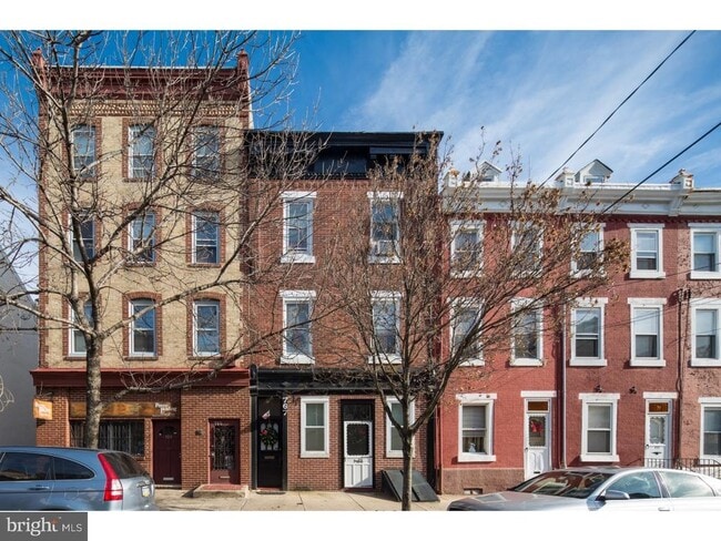 Building Photo - 767 S Front St Unit 1F Rental