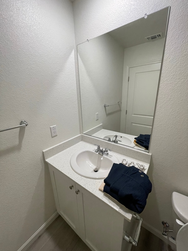 Photo - 2469 Cellar St