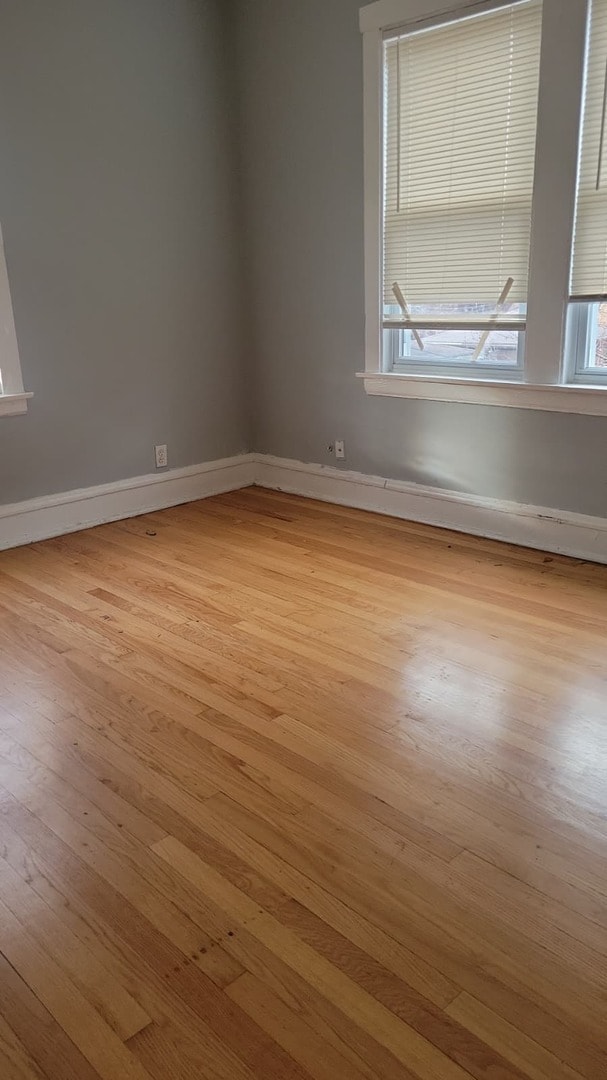 Photo - 2700 W Albion Ave