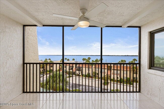 Photo - 115 Indian River Dr Unit 327