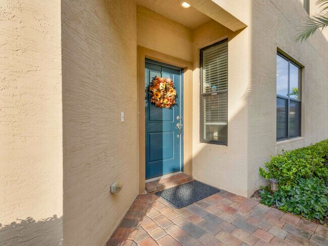 Photo - 2366 Byron St