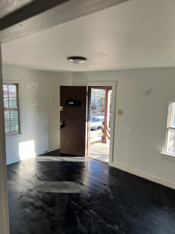 Building Photo - 421-423-423 Caldwell St Rental