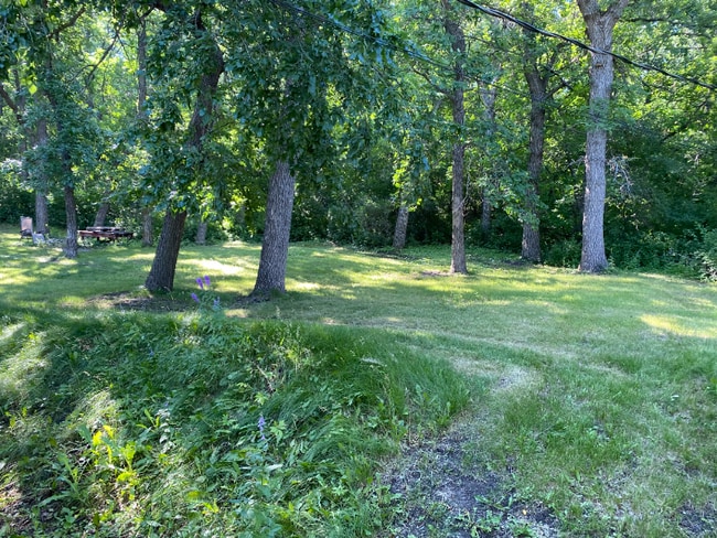 Photo - 265 Viking Dr