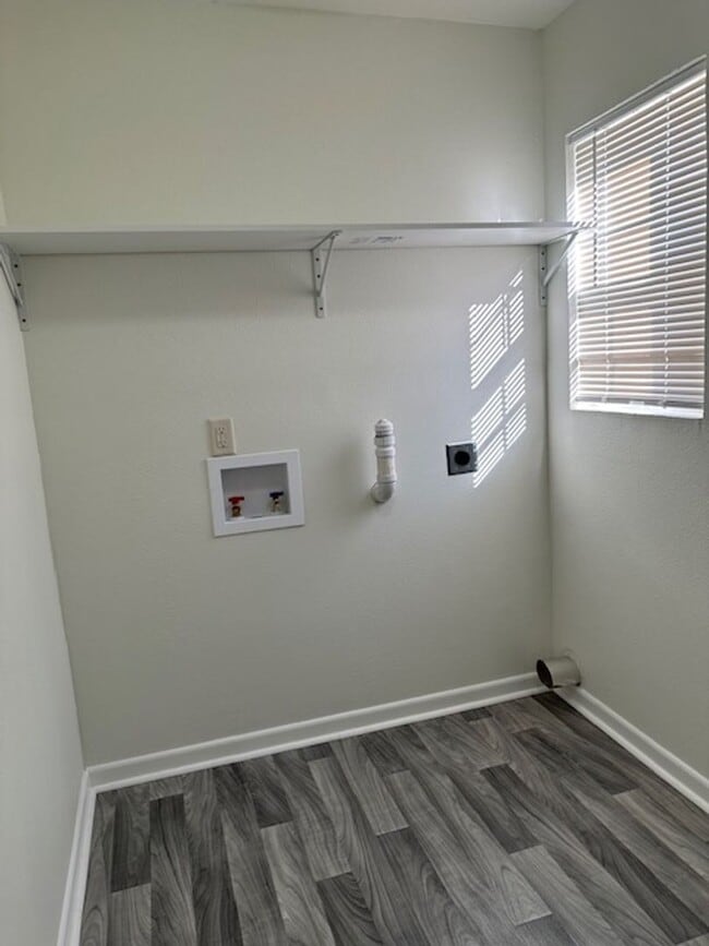 Photo - ONEAL.1713/15 Unit 1715