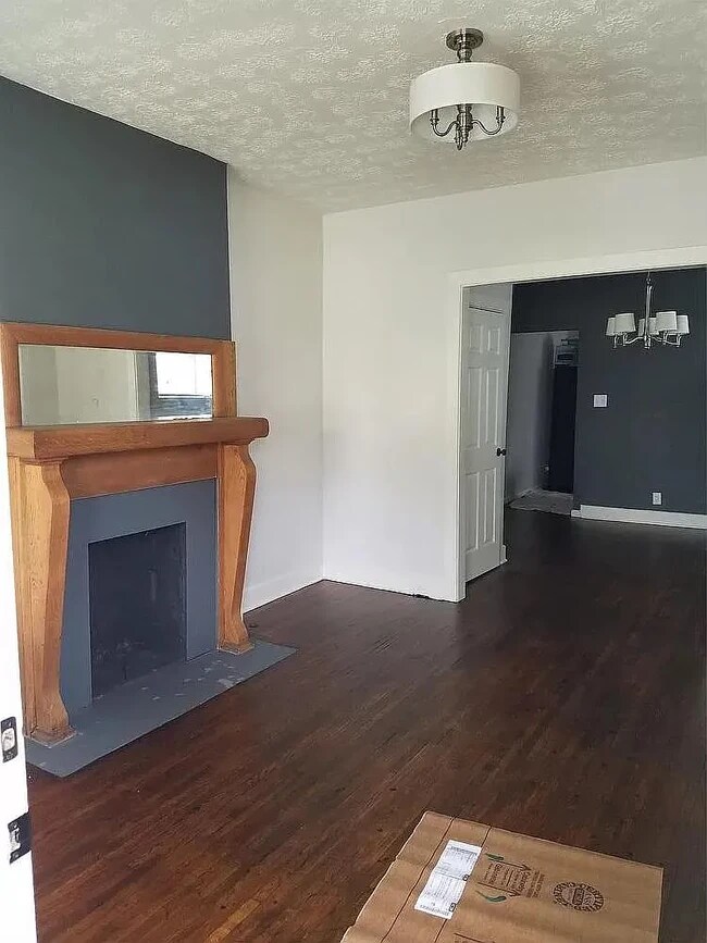 Photo - 1317 N 6th St