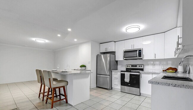 Building Photo - Rivers Edge I (200 Eagle Street)