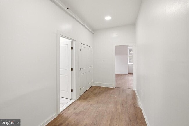 Photo - 6012 Ridge Ave Unit 7
