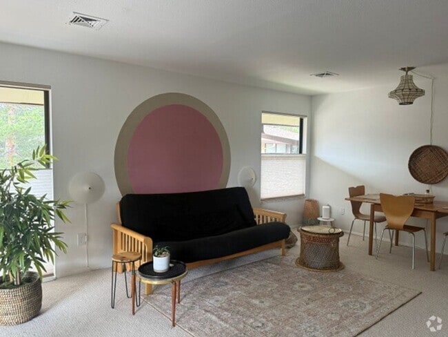 Building Photo - Quality Fully Furnished Apartment, All-Inc...