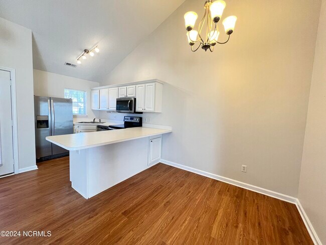 Photo - 3877 Merestone Dr