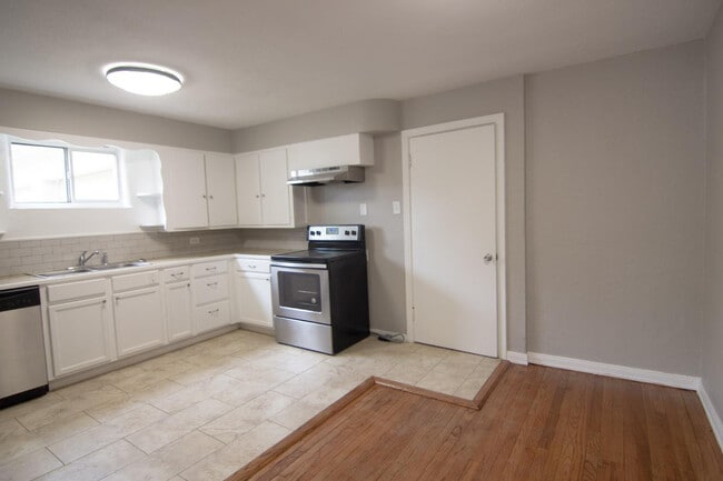 Photo - 3320 27th St