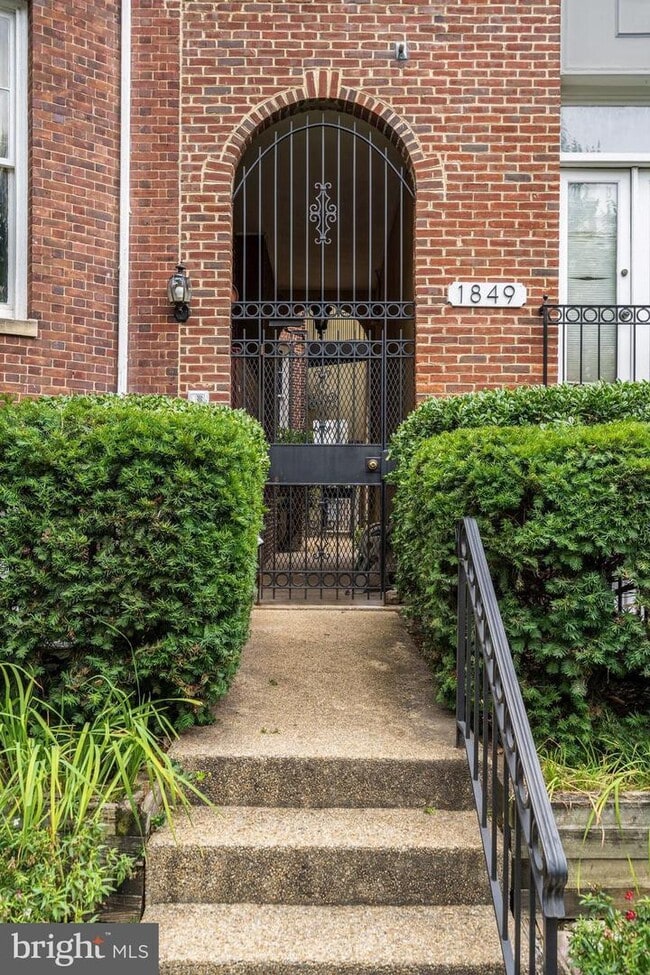 Gated Entry to the building - 1849 Kalorama Rd NW Unit 7