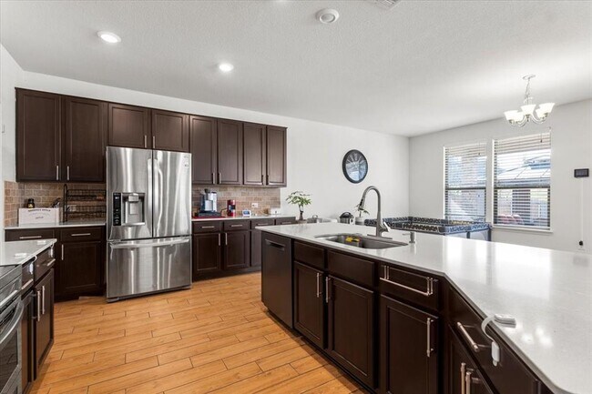 Photo - 6713 Ondantra Bnd