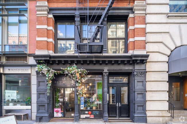 Photo - 112 Hudson St