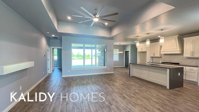 Photo - 206 Olde Ml Ct