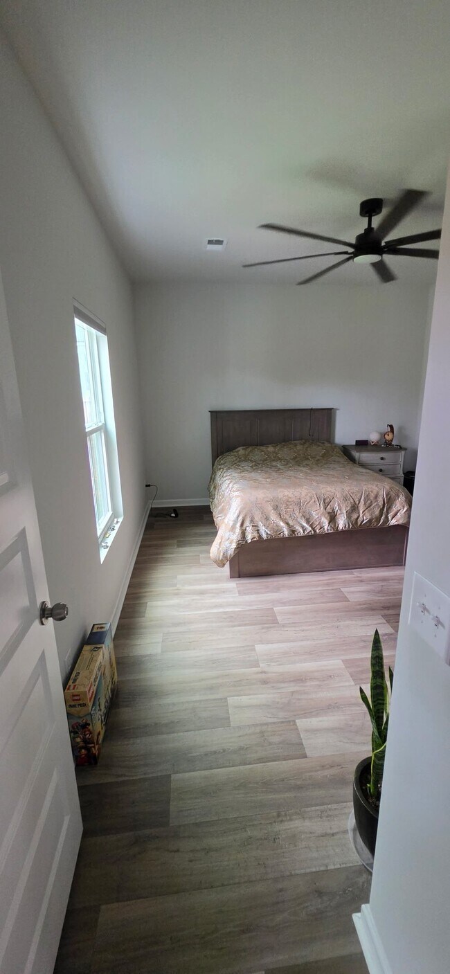 352 Tiliwa St