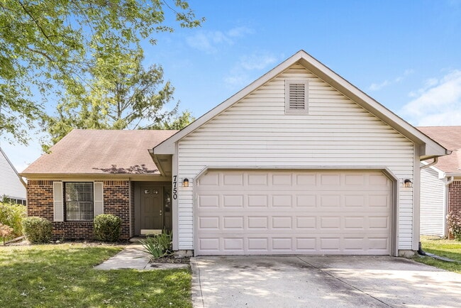 Building Photo - 7750 Harcourt Springs Dr Rental