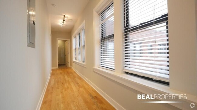 Building Photo - 2 bedroom in CHICAGO IL 60625 Unit 2W Rental