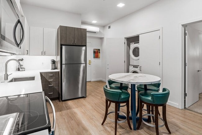 Photo - Gordon Lofts