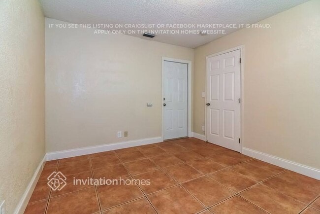 Photo - 5447 Twin Oakes Rd