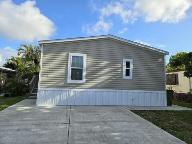 Building Photo - 313 NW 49th St
