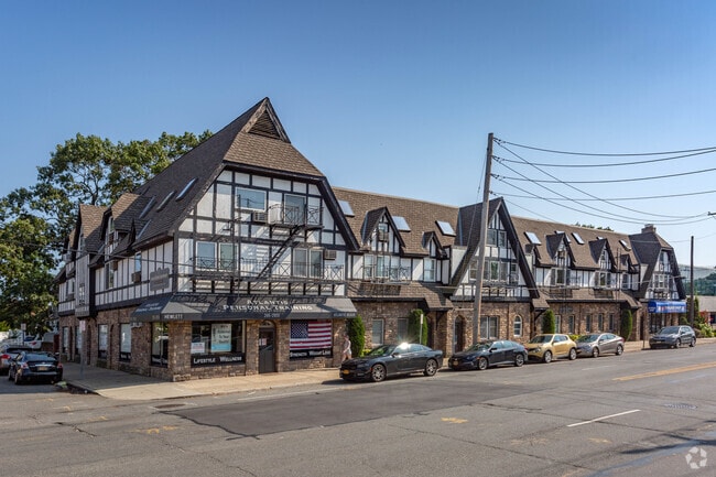 Fairfield Town Centre At Hewlett