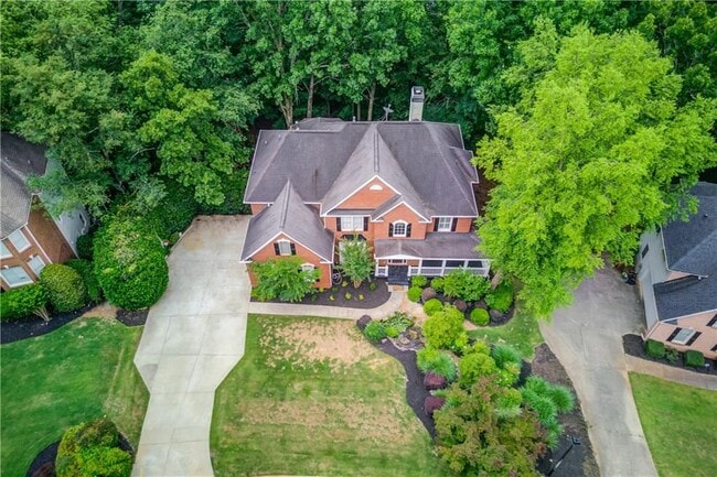 1920 Woods River Ln