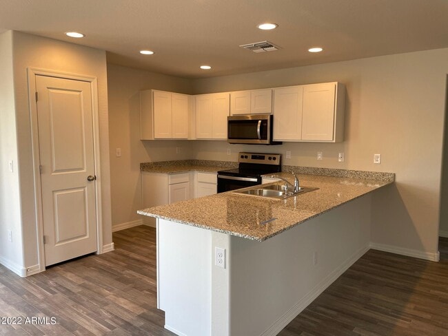 Photo - 2062 E Julian Dr