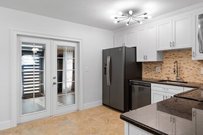 Photo - 11816 Cypress Hill Cir Townhome