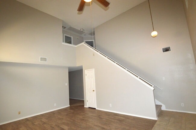 Building Photo - 9602 Copper Creek Dr Rental