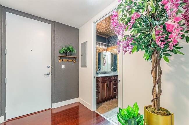 Photo - 150 E Robinson St Unit 425