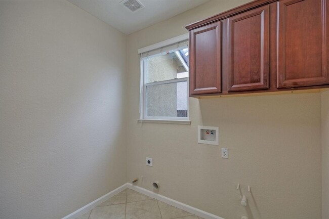 Photo - 4 Bedroom, 3 Bath - 3 Car Garage - Gorgeous!!!