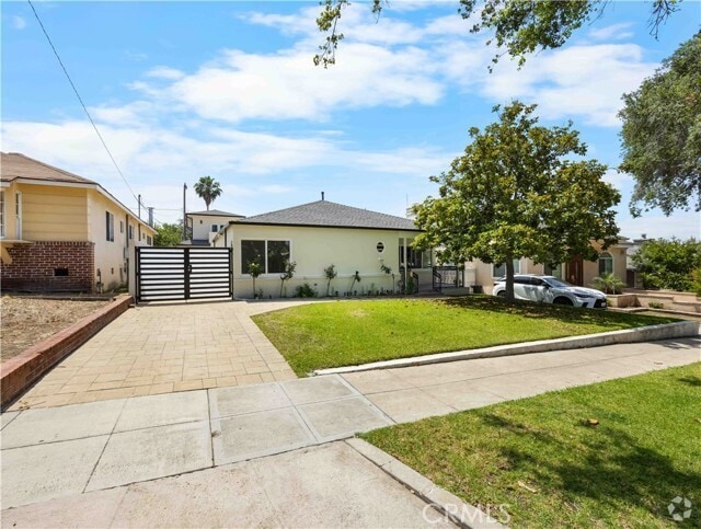 Building Photo - 826 E Olive Ave Rental