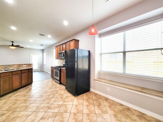 Photo - 17207 Mossbriar Ln