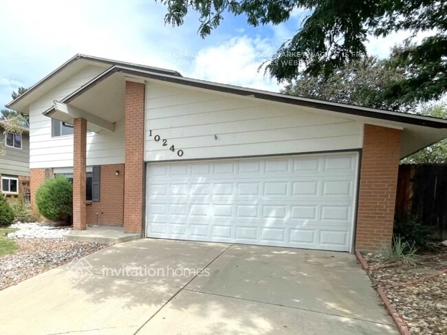 Photo - 10240 Benton St