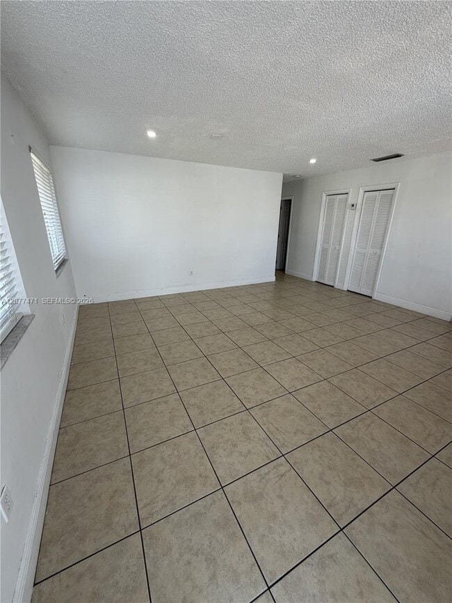 Photo - 8867 SW 25th St