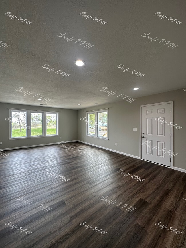 Photo - 701 N 2nd St