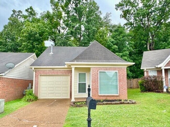 Now Leasing A 3 Bedroom 2 Bath Home In Cor... - Now Leasing A 3 Bedroom 2 Bath Home In Cor...