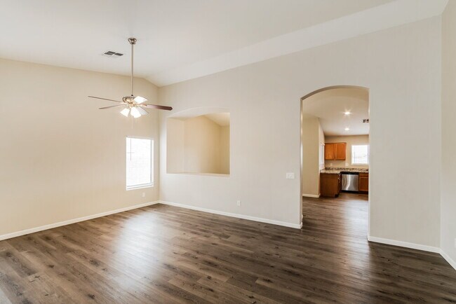 Photo - 2246 S 85th Dr